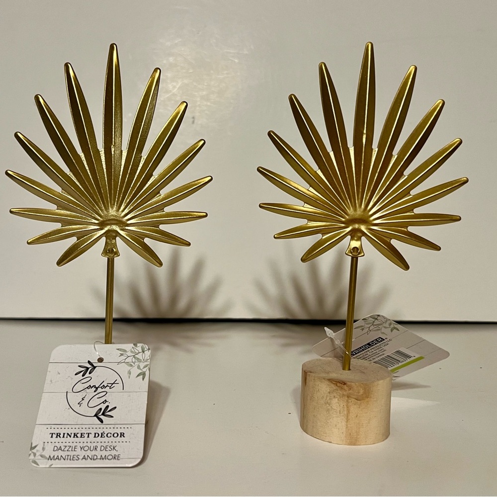 2-Nordic Leaf Home Decor Light Compact Wrought Iron Standing Leaf 8” tall